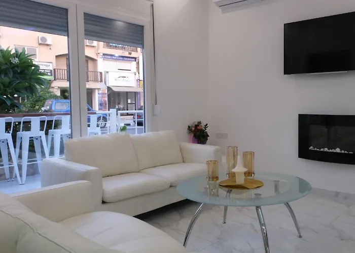 Luxury Fani House Next To Harbor Area With Jacuzzi * パ フォス