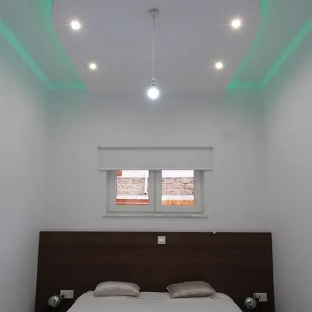 Appartement Luxury Fani House Next To Harbor Area With Jacuzzi Paphos