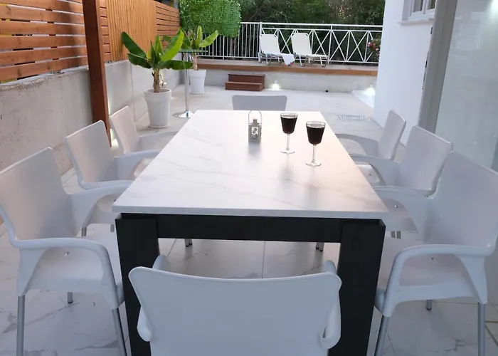 Appartement Luxury Fani House Next To Harbor Area With Jacuzzi